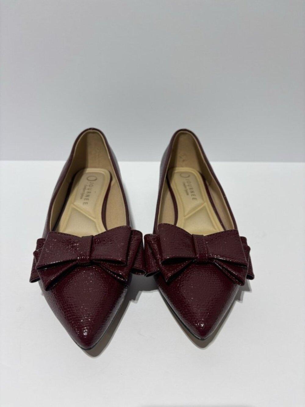 Journee Collection Women’s Ophelia Oxblood Slip-On Flats, Size 8 M - Picture 3 of 5